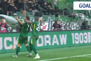 乐鱼官网-国安3-1泰山！塞鸟连射带挑过掉王大雷，打入国安生涯第二球