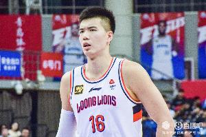 乐鱼体育登陆-直播吧：焦泊乔愿意前往广东效力 此前上海是他的理想下家