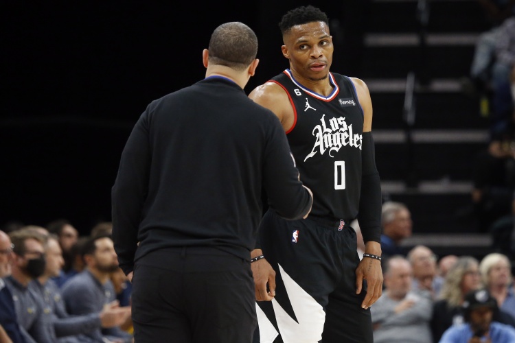 乐鱼网站-卢：威少从来不迟到每天都全力以赴 这就是为什么这么多人爱他