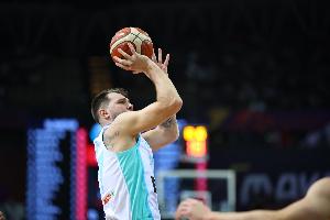 乐鱼官网-德国中锋：东契奇是防不住的 必须全队尽最大努力去稍微限制他